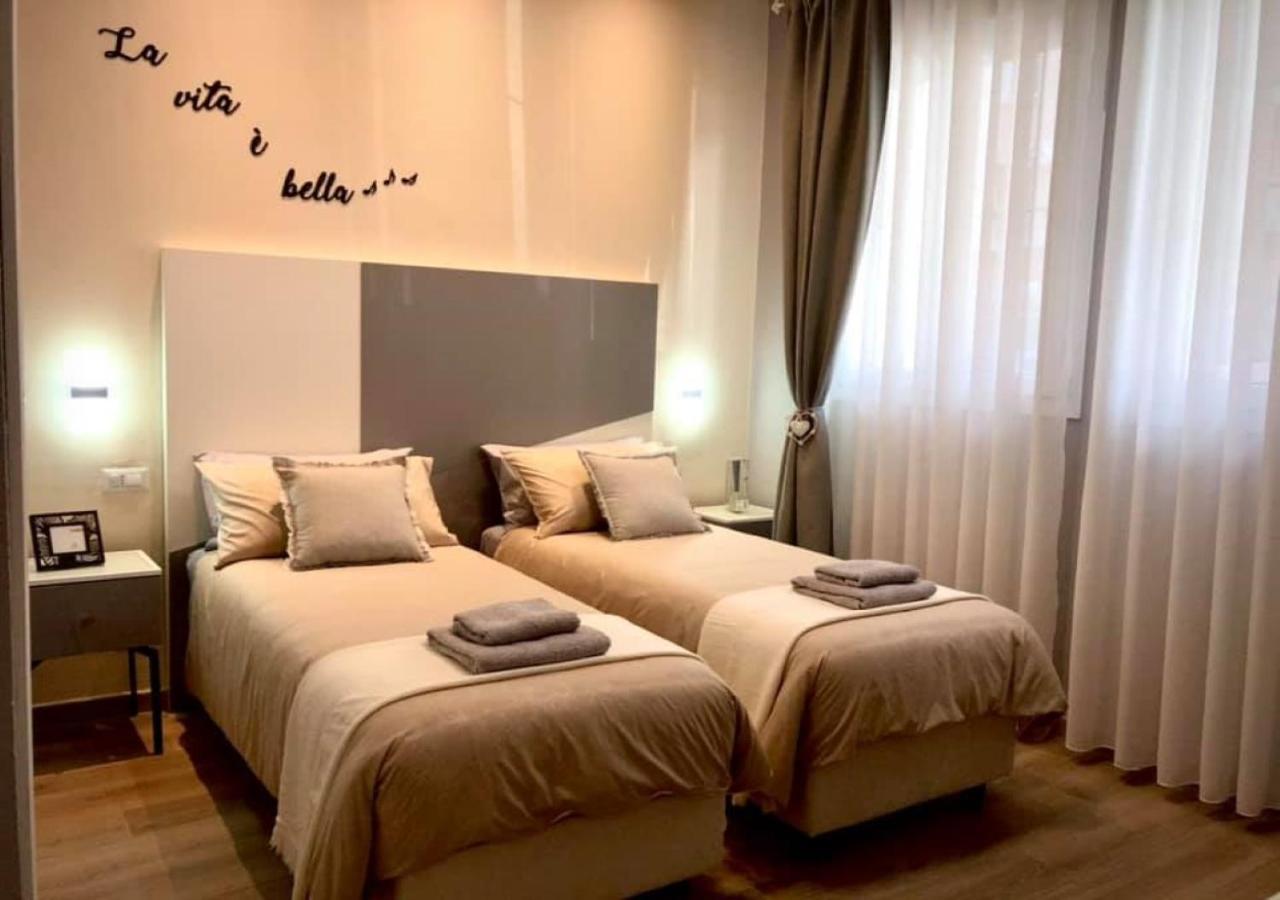 Room sweet Room 2 Bologna Exteriör bild